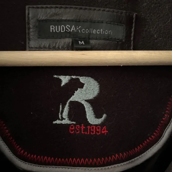 Coat - Picture 5 of 8